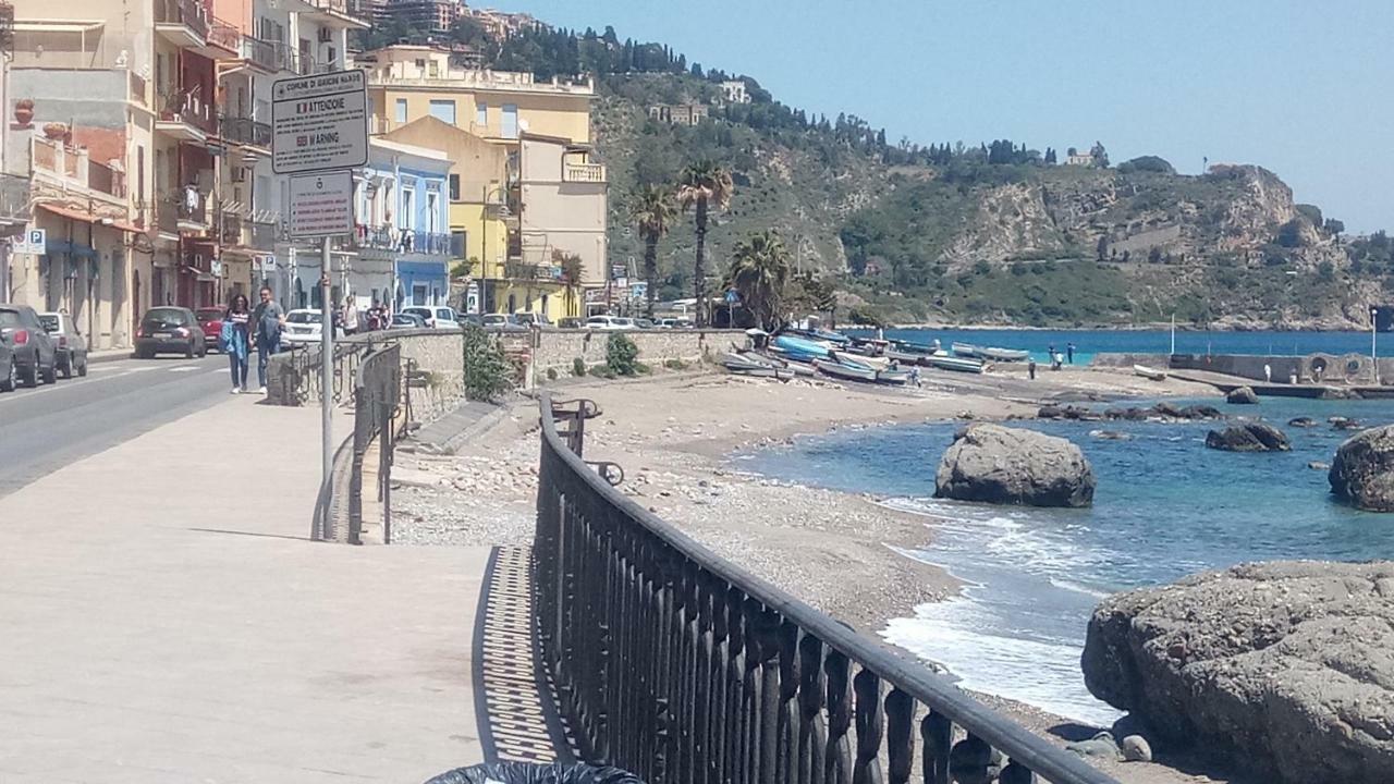 Lucia & Giovanni Giardini Naxos Dış mekan fotoğraf